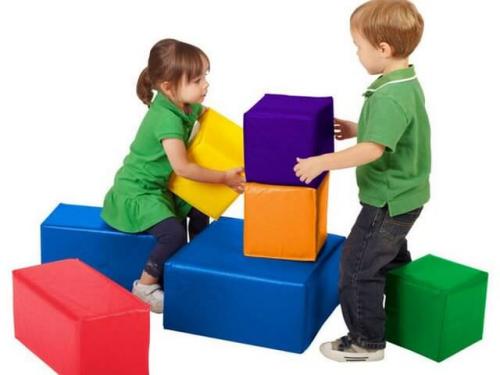 Развивающие игры для детей 2 лет в домашних условиях. Развивающие игры и занятия для для детей в возрасте 2 лет