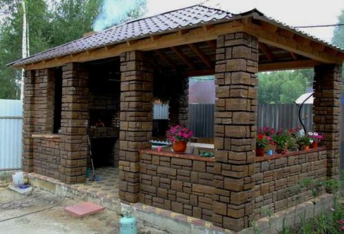 Как сделать дачную беседку из дерева устойчивой к погодным условиям Как сделать дачную беседку из дерева устойчивой к погодным условиям