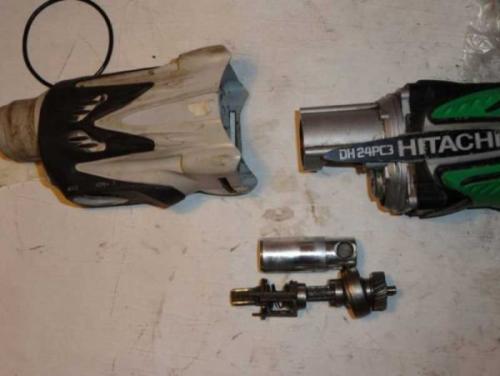 Что такое перфоратор сетевой Hitachi DH24PC3