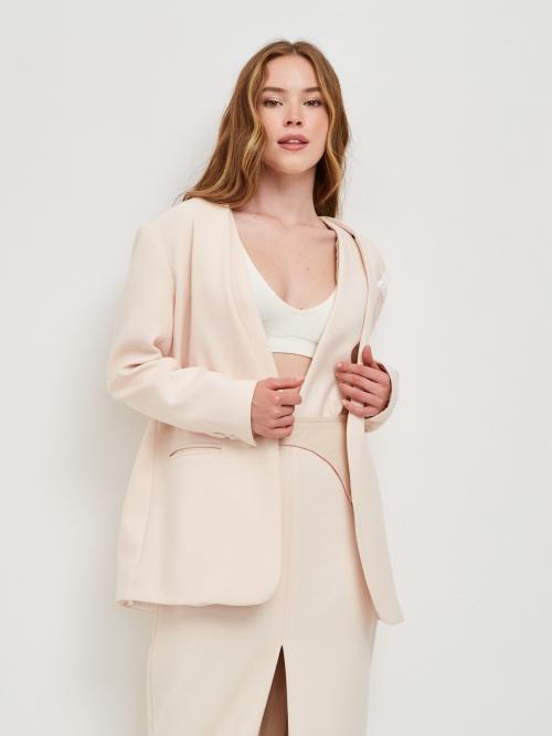 Можно ли дарить личные вещи, такие, как украшения или одежда. Можно ли дарить одежду женщине? Размышляем о подарке для вашей половинки