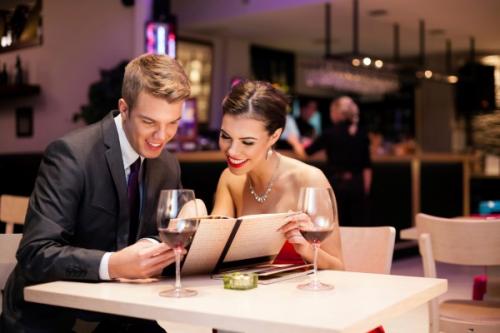 Как сообщить о беременности по смс. Как сказать мужу о беременности. Сообщить оригинально, интересно, трогательно. Способы