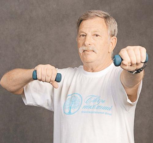 Тренировка для самых маленьких. Из чего состоит зарядка Маленькому ребенку вряд ли понравятся традиционные упражнения, поэтому родителям придется проявить фантазию и сделать зарядку веселой увлекательной игрой. 10 Тренировка для самых маленьких. Из чего состоит зарядка Маленькому ребенку вряд ли понравятся традиционные упражнения, поэтому родителям придется проявить фантазию и сделать зарядку веселой увлекательной игрой. 10