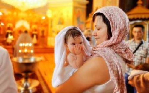 Что дарить на крестины девочке от крестной мамы. Подарки от крестной мамы