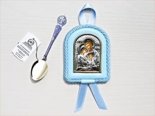 Что дарят на крестины. Подарки на Крещение мальчика: традиции