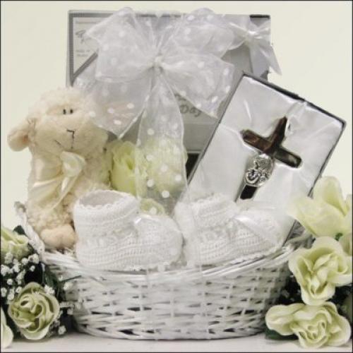 Что дарят на крестины гости. Что дарить на крестины