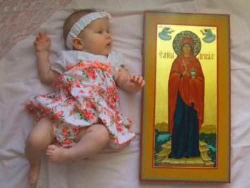 Что дарят на крестины девочке крестная. Подарки от крестного папы