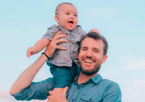 Прикольные подарки крестным. По хобби и увлечению