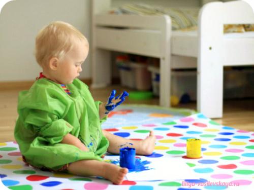 Чем занять ребенка в 2 года дома зимой. Чем заниматься с детьми 2 лет дома – 115 идей, которые вам помогут, когда ваша фантазия уже иссякла