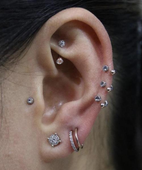 Прокол хряща уха сколько заживает. Прокалывание ушек детям: отвечаем на часто задаваемые вопросы 22 Прокол хряща уха сколько заживает. Прокалывание ушек детям: отвечаем на часто задаваемые вопросы 22