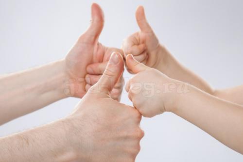 Игры с ребенком 1 год 3 месяца.  Пальчиковые и жестовые игры