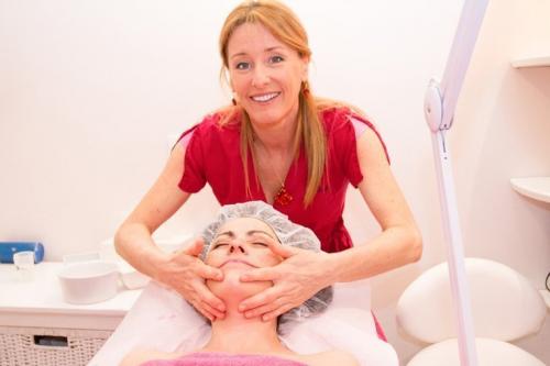 Лимфодренаж для лица. Ручной лимфодренажный массаж лица в домашних условиях 03