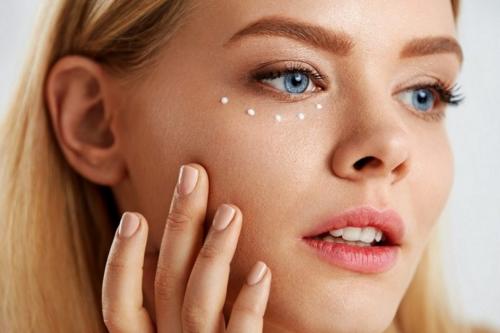 Как убрать гусиные лапки вокруг глаз