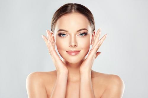 Массаж от отеков лица. Ручной лимфодренажный массаж лица в домашних условиях 02 Массаж от отеков лица. Ручной лимфодренажный массаж лица в домашних условиях 02