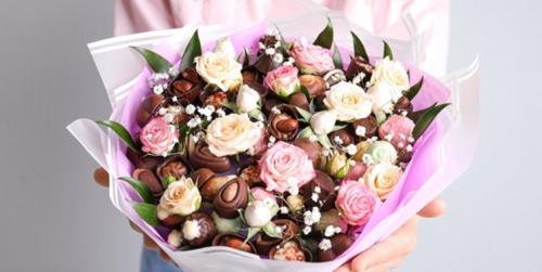 Какие подарки могут быть наиболее оригинальными для подарить педагогу в 2024 году. Что подарить учителю: недорогие и оригинальные подарки