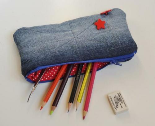 Как правильно собрать пенал в школу. Как сделать пенал для школы своими руками: 5 простых мастер-классов