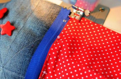 Как правильно собрать пенал в школу. Как сделать пенал для школы своими руками: 5 простых мастер-классов