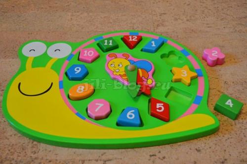 Чем занять ребенка от 1 до 5 лет.  Играть с рамками-вкладышами без дублирующих картинок