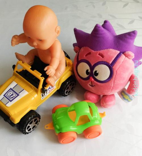 Чем занять ребенка 1 5 года в машине. Детки в Чемоданах