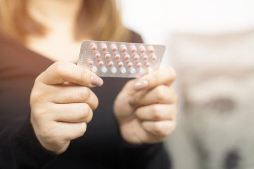 Какие методы контрацепции могут помочь избежать нежелательной беременности на ранних сроках
