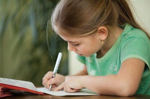 Чем занять ребенка .  Организация детского досуга дома