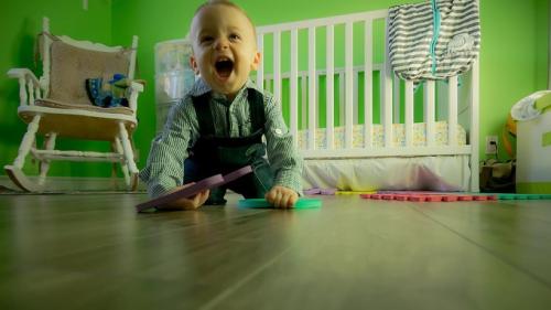 7 способов развлечь двухлетнего ребенка и отдохнуть.. Чем занять ребёнка в 2 года дома? 01