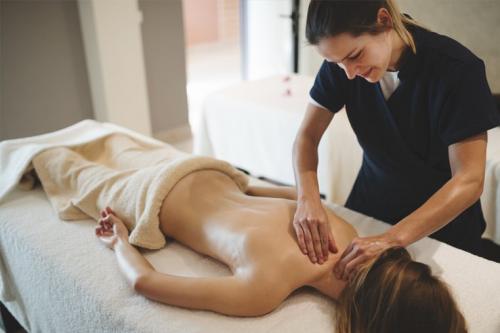 Какой массаж лучше от целлюлита ручной или lpg. Салонные методы лечения целлюлита 02 Какой массаж лучше от целлюлита ручной или lpg. Салонные методы лечения целлюлита 02