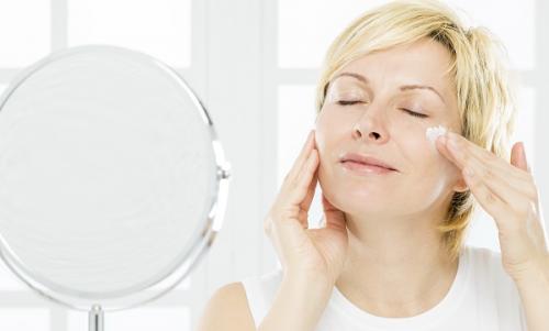 Гусиные лапки вокруг глаз крем. Техника самомассажа