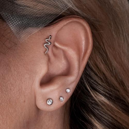 Как долго заживает прокол в ухе. Пирсинг уха