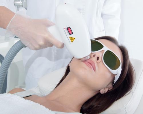 Понимание процесса выпадения волос после лазерной эпиляции 04 Понимание процесса выпадения волос после лазерной эпиляции 04