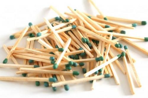 Болит мочка уха от серьги, что делать. Что делать, когда болят уши от золотых сережек 05 Болит мочка уха от серьги, что делать. Что делать, когда болят уши от золотых сережек 05