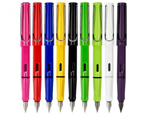 Что должно быть в пенале каждого школьника. Пенал 05 Что должно быть в пенале каждого школьника. Пенал 05