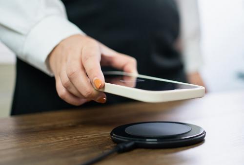 Какие современные тенденции в подарках для учителей на День учителя. Практичные подарки