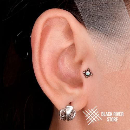 Гноятся уши после прокола. Как ухаживать за кожей после пирсинга 04 Гноятся уши после прокола. Как ухаживать за кожей после пирсинга 04