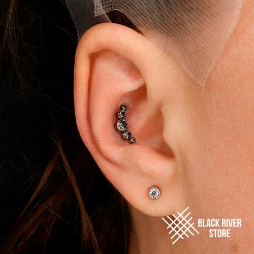 Гноятся уши после прокола. Как ухаживать за кожей после пирсинга 03 Гноятся уши после прокола. Как ухаживать за кожей после пирсинга 03