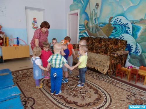 Какие подвижные игры подходят для детей 2-3 лет. Подвижные игры для детей 2–3 лет