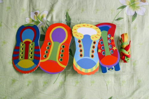 Какие игры можно играть с ребенком 3-4 лет во время поездки или путешествия. Развлечения в дорогу. Мальчик 3 года.