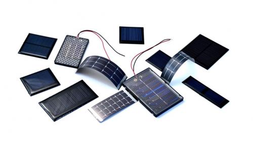 Какие дополнительные устройства необходимы для работы солнечных батарей